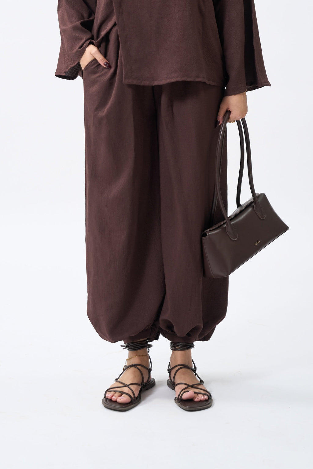 Brown balloon pants