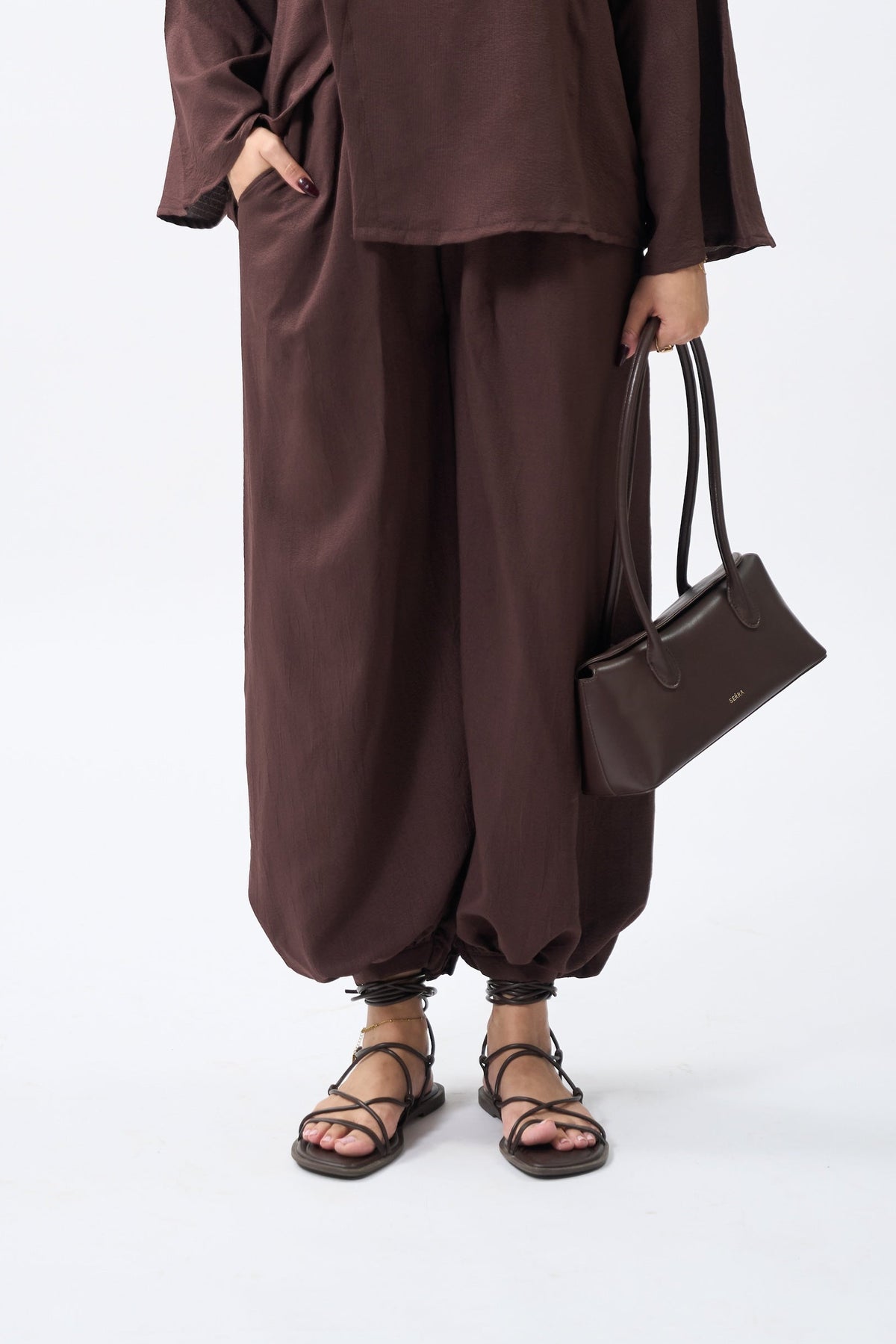 Brown balloon pants